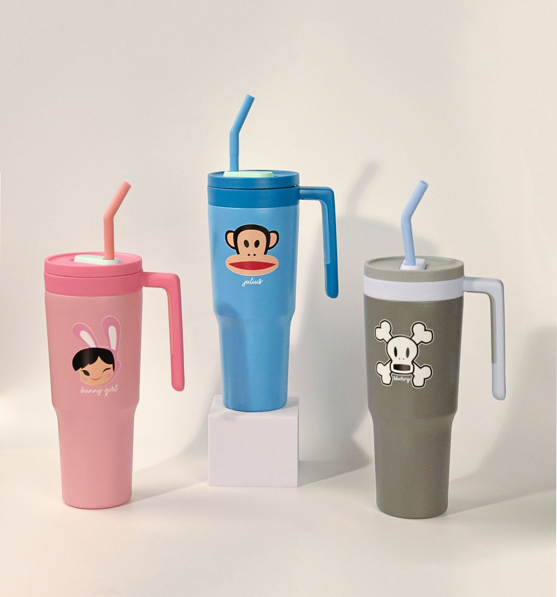 Grey Large-capacity Outdoor Insulated Cup